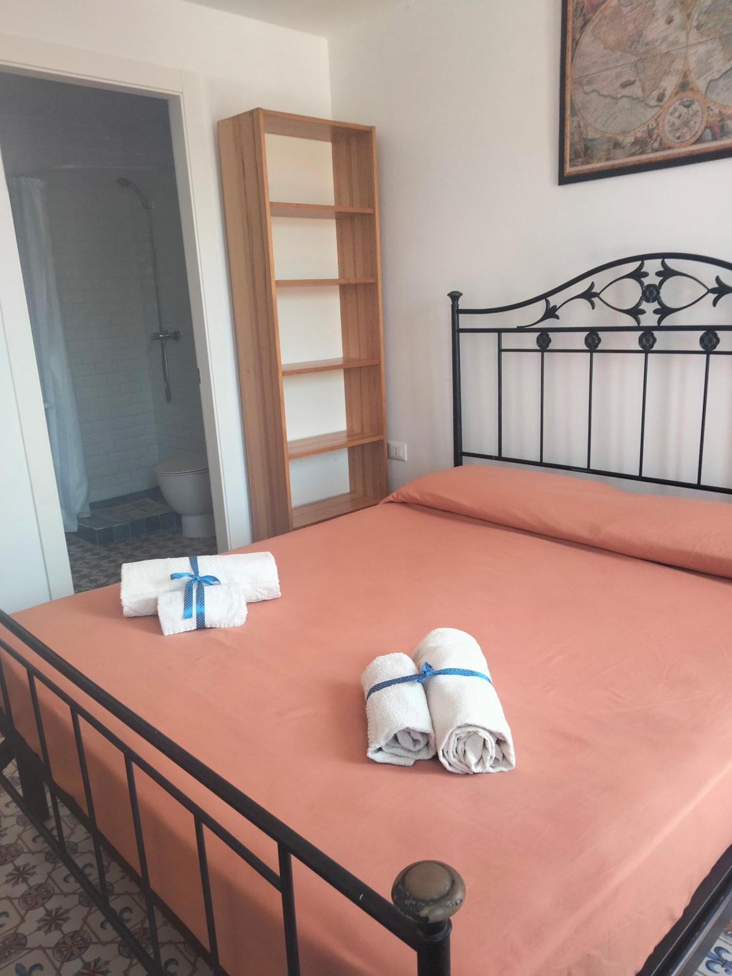 Cala Rossa Hotell Castellammare del Golfo Rum bild
